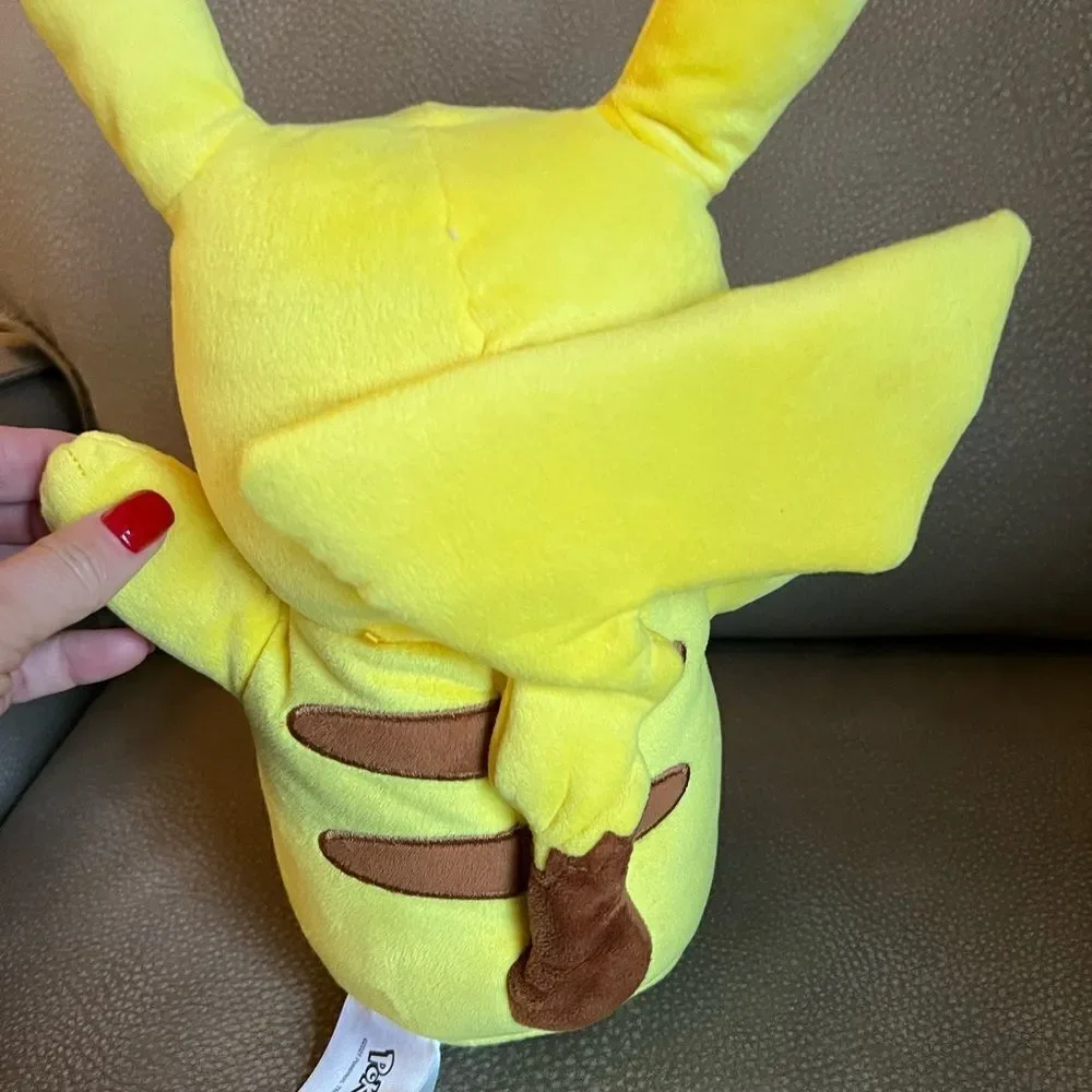 Pokémon talking moving plush pikachu